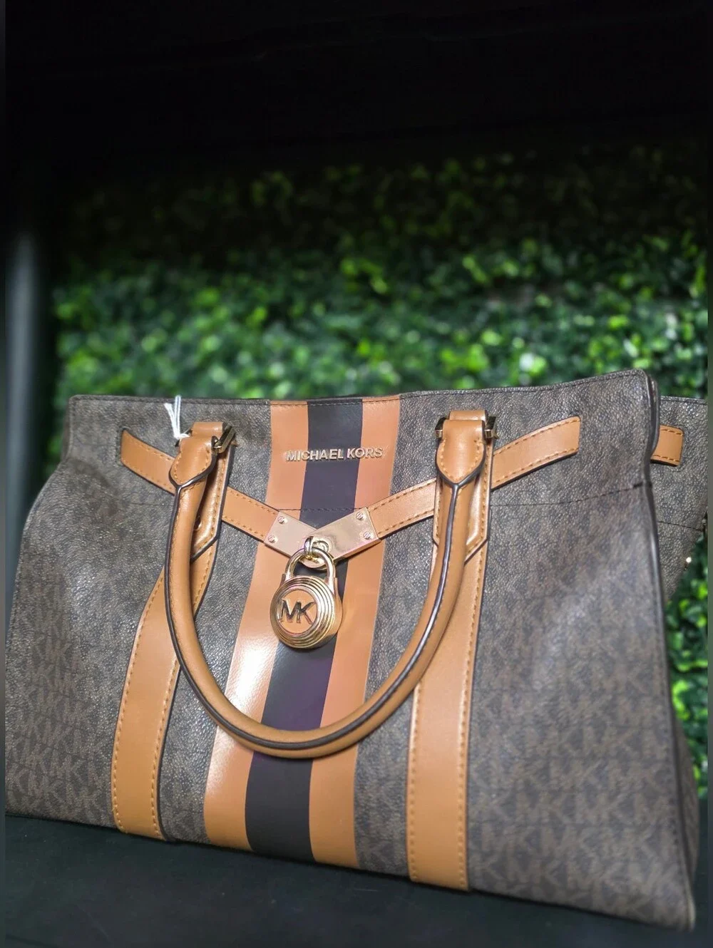 Michael Kors Hamilton Center Stripe MK Signature Logo Satchel Brown Tan Padlock